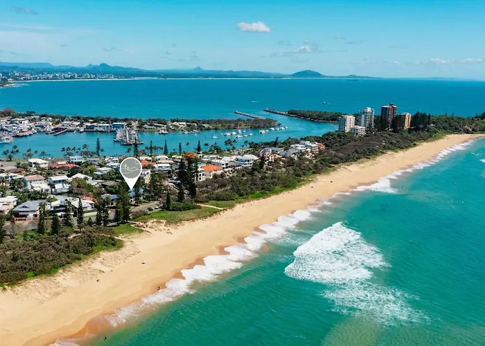 Beachfront Styled 2 Bedroom Apt W Pool At Buddina