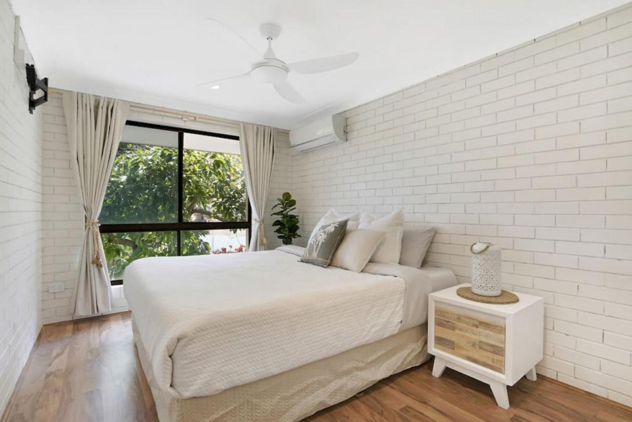 Beachfront Styled 2 Bedroom W Pool At